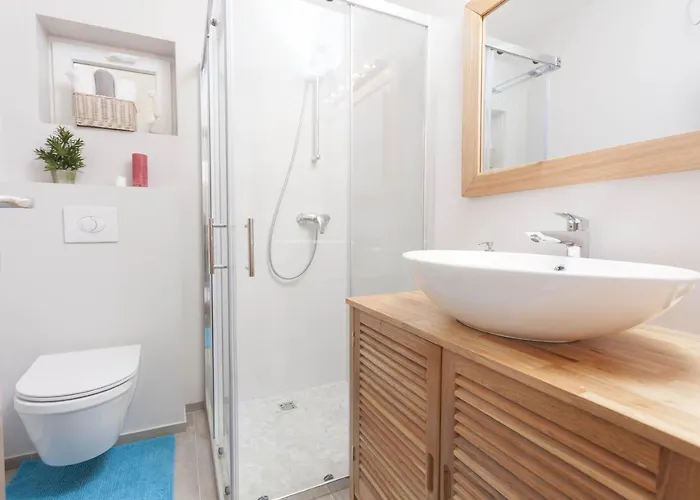 Lejlighed With A Parking Space - 11415